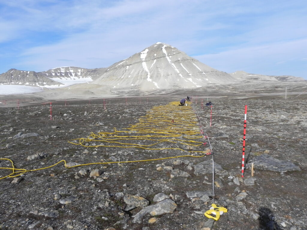 Campagne di misure geofisiche multi-parametriche presso Ny – Alesund (Isole Svalbard)